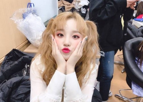 宋雨琦微博小号被扒出曾是厉旭大粉还点赞内涵前辈吴宣仪微博