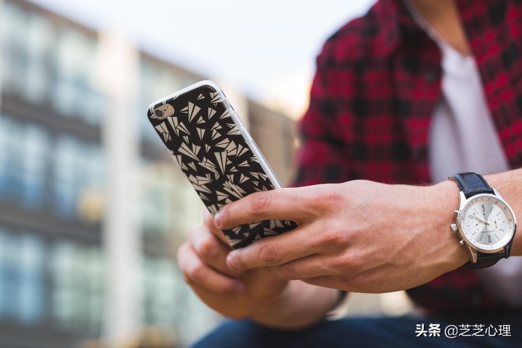 心理学：运用于微信的7个恋爱心理技巧让你的恋爱更顺利